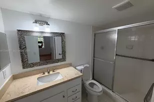 13355 SW 9th Ct, Pembroke Pines, FL 33027 - Photo 7