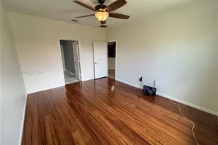 3431 NE 1st St, Homestead, FL 33033 - Photo 13