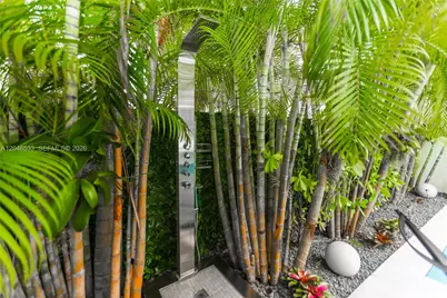 10561 NW 68th Ter, Doral, FL 33178 - Photo 37