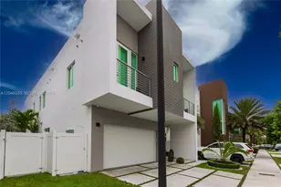 10561 NW 68th Terrace, Doral, FL 33178 - Photo 5