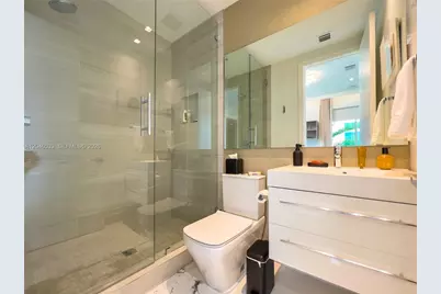 10561 NW 68th Ter, Doral, FL 33178 - Photo 81