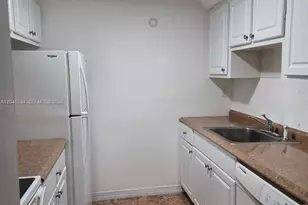 14601 N Kendall Dr, Miami, FL 33186 - Photo 17