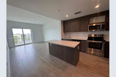 1938 Jackson St #503, Hollywood, FL 33020 - Photo 11