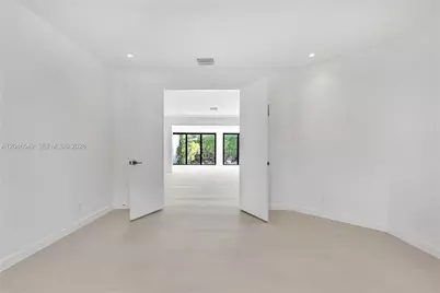 950 Bayamo Ave, Coral Gables, FL 33146 - Photo 21