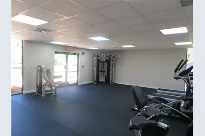 8075 SW 107th Ave #305, Miami, FL 33173 - Photo 7