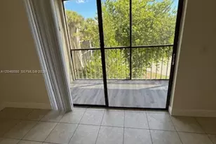 8075 SW 107th Ave, Miami, FL 33173 - Photo 25
