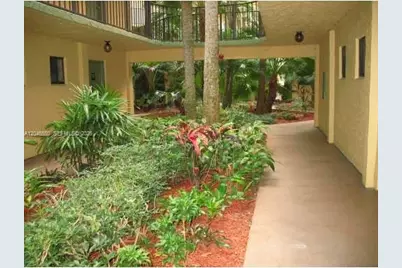8075 SW 107th Ave #305, Miami, FL 33173 - Photo 17