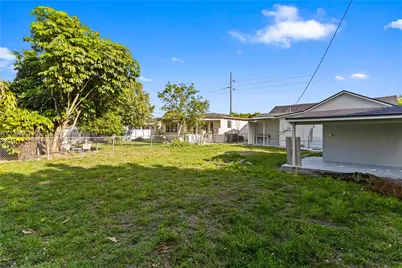 171 W 13th St, Hialeah, FL 33010 - Photo 49