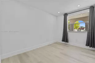 171 W 13th St, Hialeah, FL 33010 - Photo 29