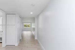 1110 SW 125th Ave, Pembroke Pines, FL 33027 - Photo 7