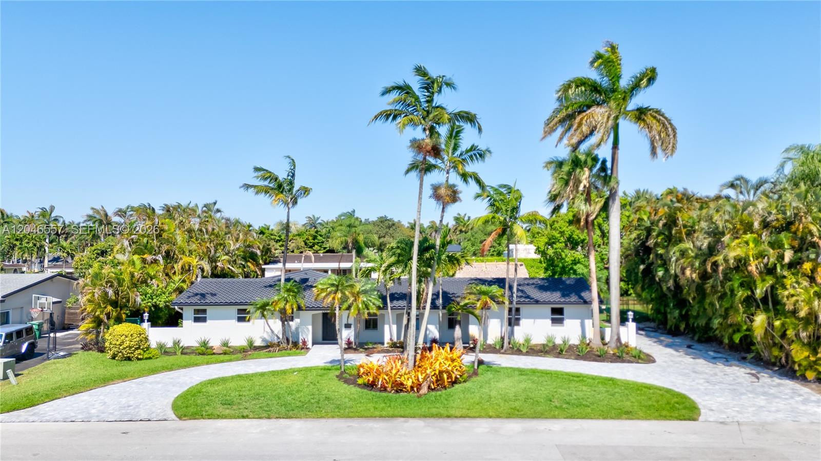 14675 SW 78th Ave - 14675 SW 78th Ave, Palmetto Bay, FL 33158 Luxury Property | Jose Angel Pina
