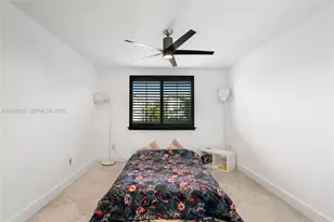 110 Washington Ave, Miami Beach, FL 33139 - Photo 17