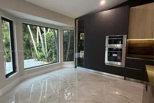 4499 NW 93rd Doral Ct, Doral, FL 33178 - Photo 5