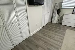 6805 SW 88th St, Pinecrest, FL 33156 - Photo 13