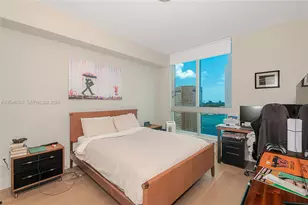 300 S Biscayne Blvd, Miami, FL 33131 - Photo 9