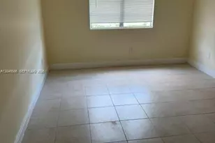 1249 SW 46th Ave, Pompano Beach, FL 33069 - Photo 7