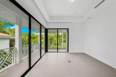2710 S Le Jeune Rd, Coral Gables, FL 33134 - Photo 23