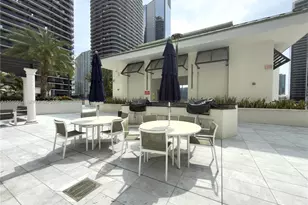999 SW 1st Ave, Miami, FL 33130 - Photo 23