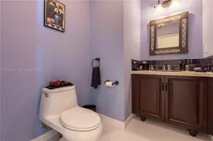 950 Brickell Bay Dr, Miami, FL 33131 - Photo 21