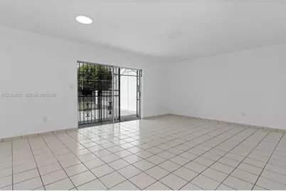 10112 SW 23rd St, Miami, FL 33165 - Photo 13