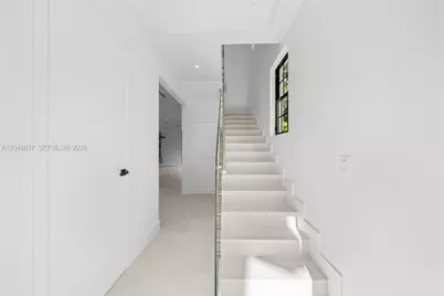 2712 S Le Jeune Rd, Coral Gables, FL 33134 - Photo 13