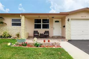 6870 Pershing St, Hollywood, FL 33024 - Photo 3