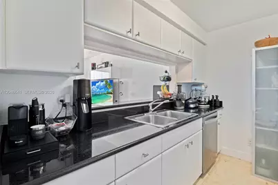 2475 Brickell Ave #1805, Miami, FL 33129 - Photo 11