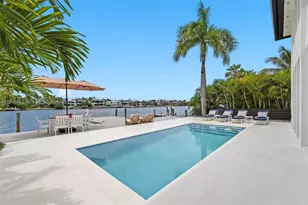 257 N Coconut Ln, Miami Beach, FL 33139 - Photo 35