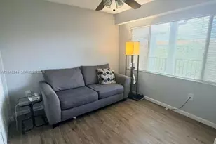 750 SW 138th Ave, Pembroke Pines, FL 33027 - Photo 3