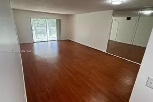 1000 SW 125th Ave, Pembroke Pines, FL 33027 - Photo 3