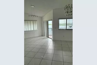 15545 N Miami Lakeway N #303, Miami Lakes, FL 33014 - Photo 5