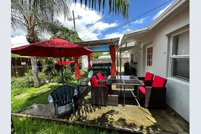 3351 NE 12th Ter, Pompano Beach, FL 33064 - Photo 7