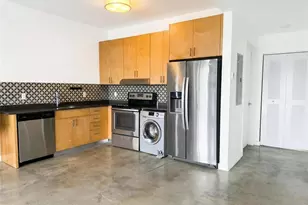 769 NW 1st St, Miami, FL 33128 - Photo 3