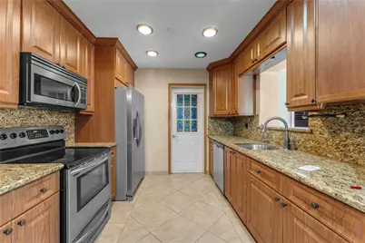 16721 SW 298th Ter, Homestead, FL 33030 - Photo 5
