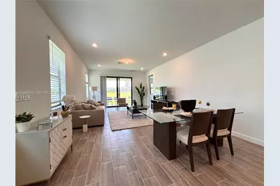 10660 NW Wilgrove Lane #10660, Port Saint Lucie, FL 34987 - Photo 3
