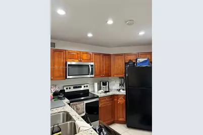 9421 Fontainebleau Blvd #202-35, Miami, FL 33172 - Photo 5