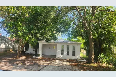 2174 NE 182nd St, North Miami Beach, FL 33162 - Photo 1