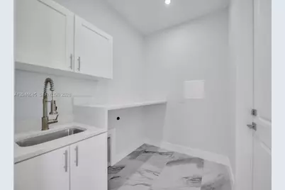 204 E 10th St, Lehigh Acres, FL 33972 - Photo 27
