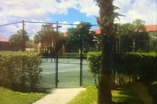 10725 Cleary Blvd, Plantation, FL 33324 - Photo 13