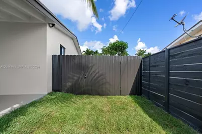 15920 SW 105th Ave, Miami, FL 33157 - Photo 39