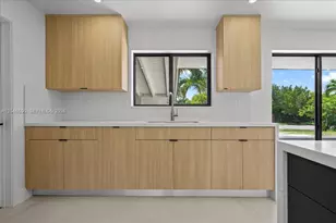 15920 SW 105th Ave, Miami, FL 33157 - Photo 9