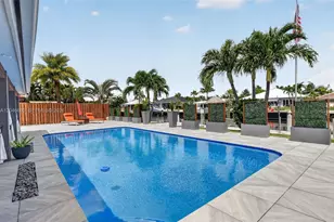 966 SE 9th Ave, Pompano Beach, FL 33060 - Photo 7