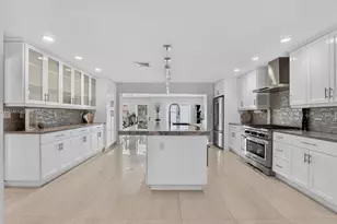 966 SE 9th Ave, Pompano Beach, FL 33060 - Photo 17