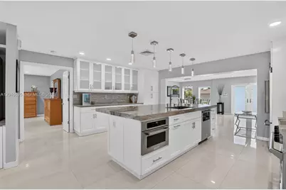 966 SE 9th Ave, Pompano Beach, FL 33060 - Photo 15