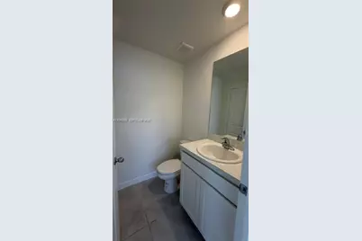 1302 NE 4th Ave #0, Florida City, FL 33034 - Photo 13