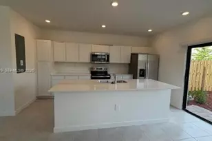 1302 NE 4th Ave, Florida City, FL 33034 - Photo 5