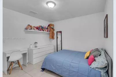801 NW 17th Ct, Miami, FL 33125 - Photo 33