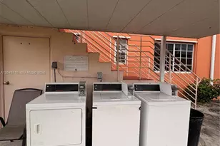 3501 SW 10th St, Miami, FL 33135 - Photo 13