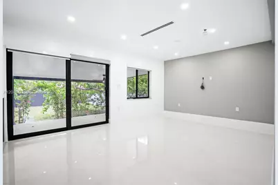 56 Whitethorn Dr #0, Miami Springs, FL 33166 - Photo 7