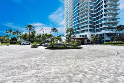 50 S Pointe Dr #2702, Miami Beach, FL 33139 - Photo 5
